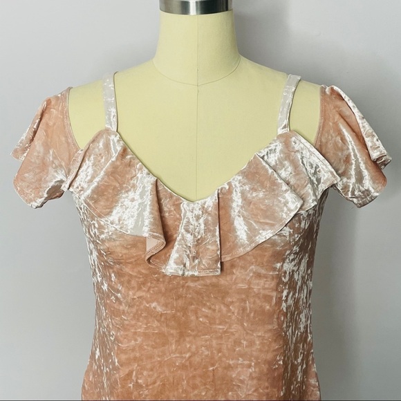 New York & Company- 7th Avenue Velvet Top - Picture 2 of 7